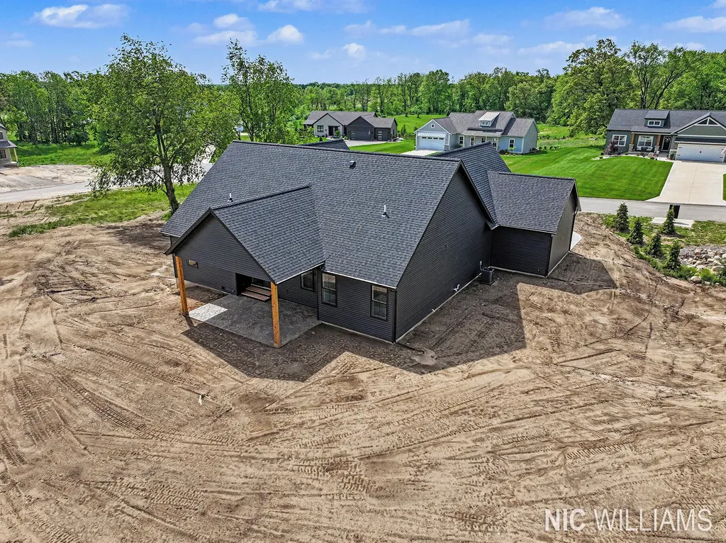 11279 Bancroft Way SE Bowne Township MI 49302