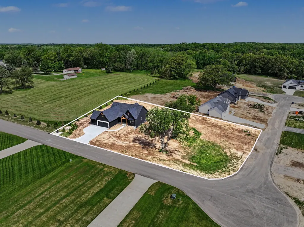 11279 Bancroft Way SE Bowne Township MI 49302