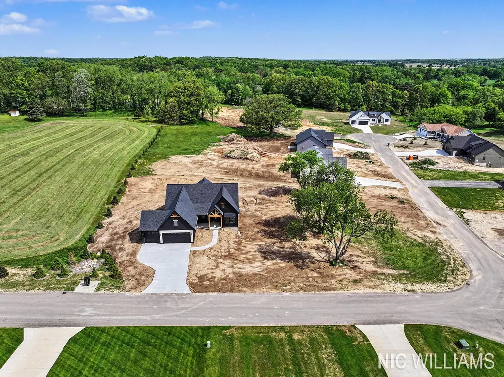 11279 Bancroft Way SE Bowne Township MI 49302