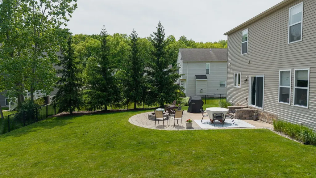 7206 Meadowgrass Court SE Gaines Charter Township MI 49316