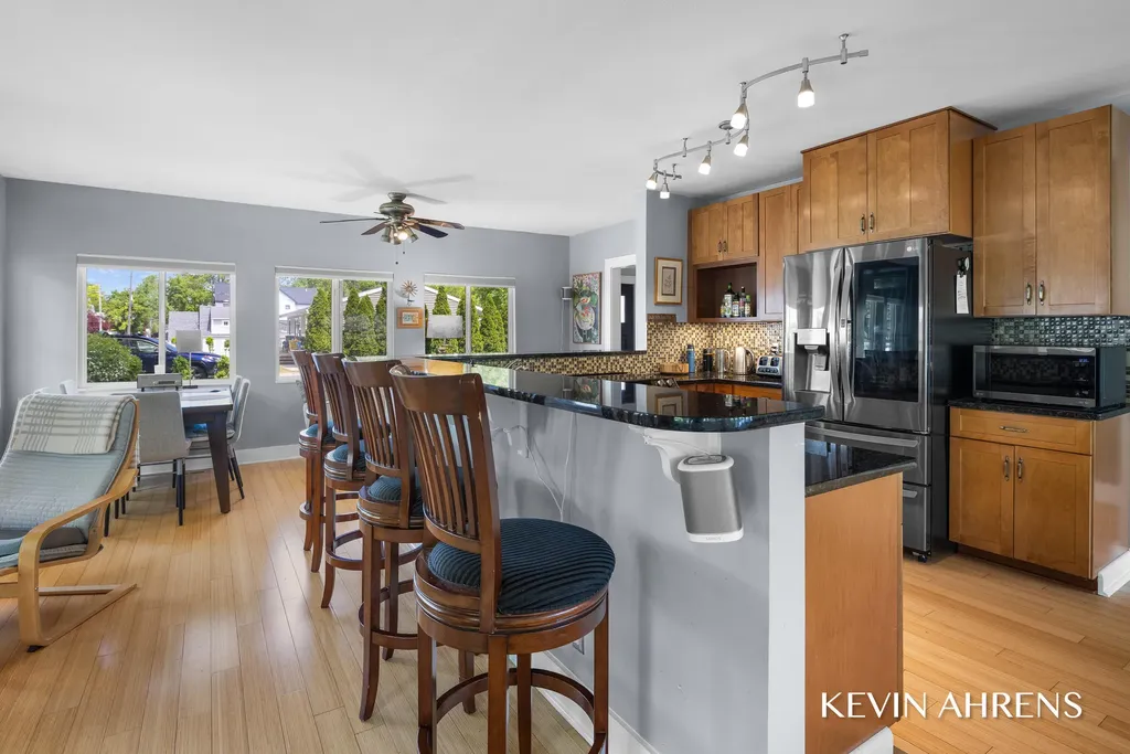 17284 Coles Park Road Spring Lake Township MI 49456