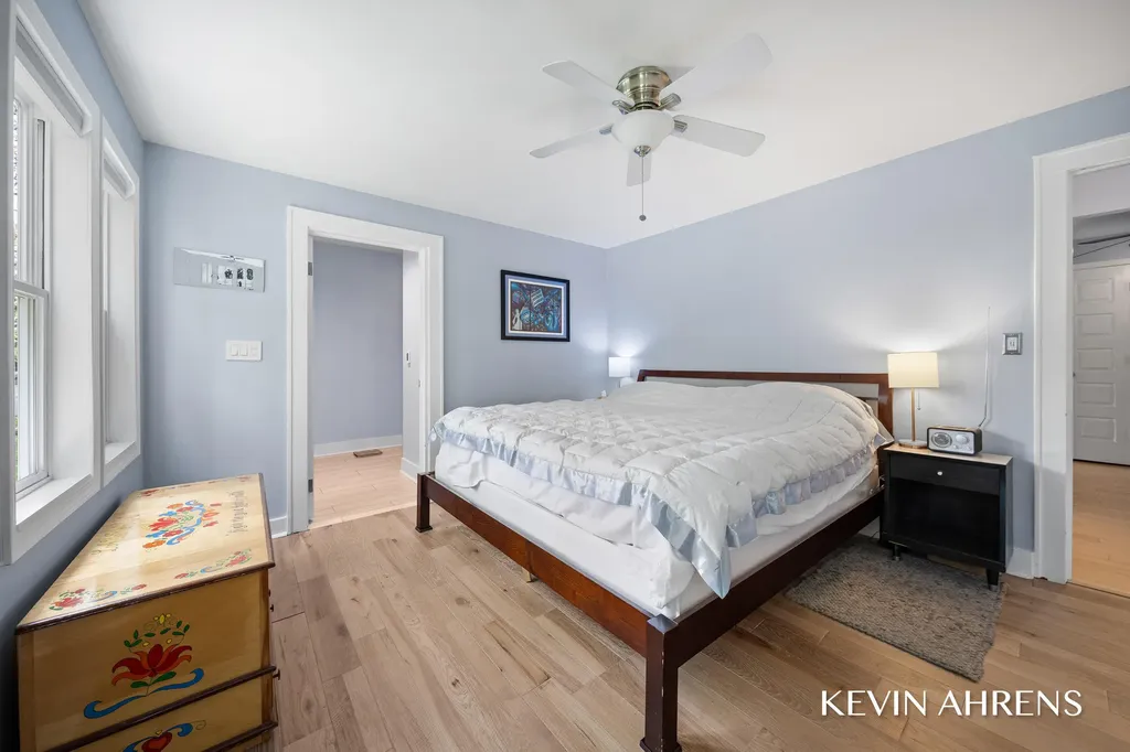 17284 Coles Park Road Spring Lake Township MI 49456