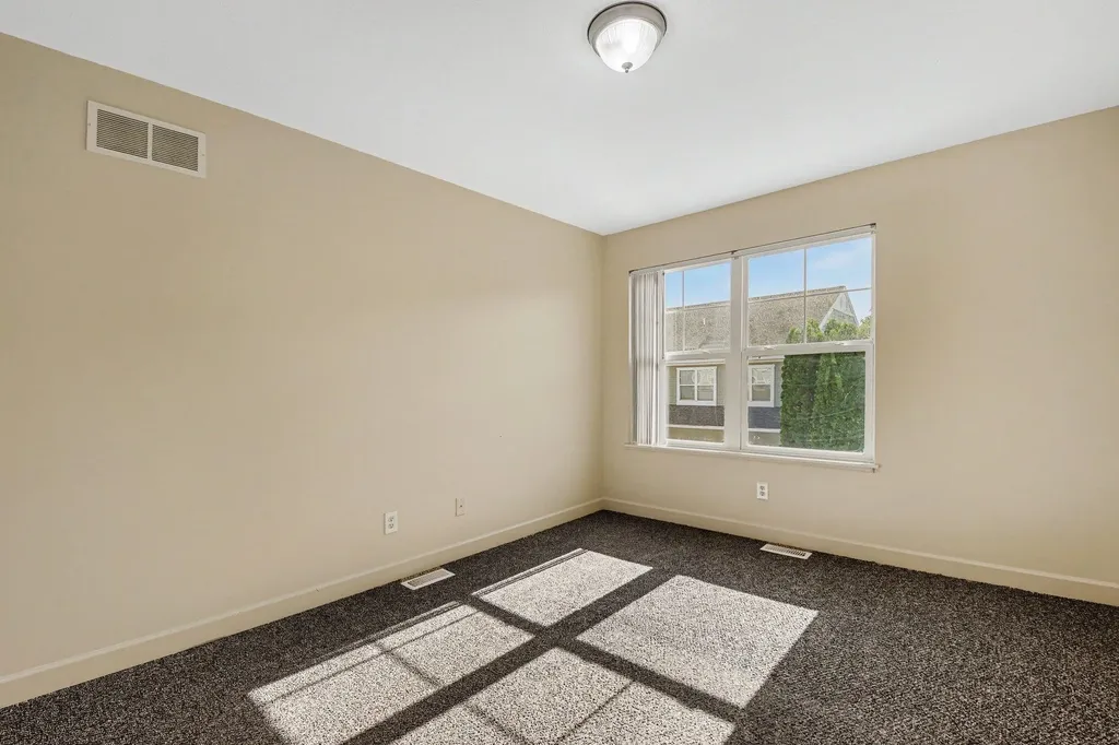4312 St Annes Avenue SE Kentwood City MI 49512