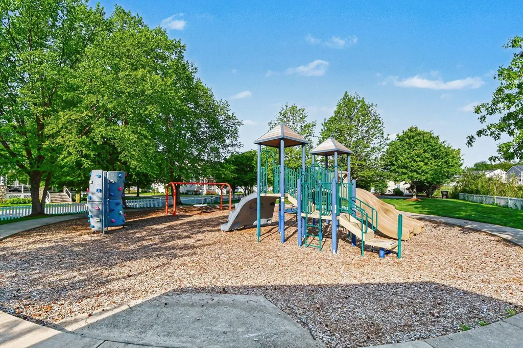 4312 St Annes Avenue SE Kentwood City MI 49512