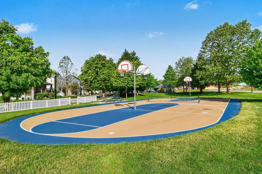 4312 St Annes Avenue SE Kentwood City MI 49512