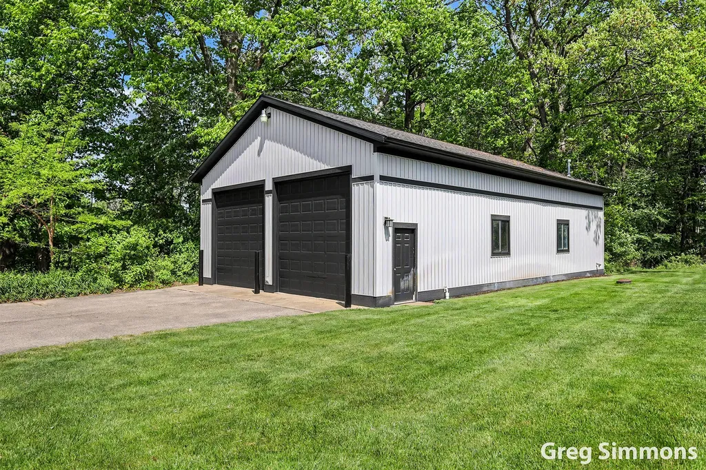 5975 Sierra Ridge Drive SE Caledonia Township MI 49316