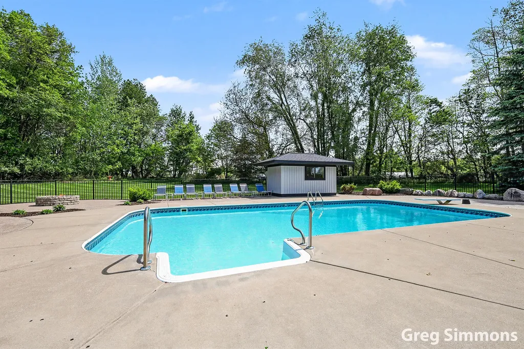 5975 Sierra Ridge Drive SE Caledonia Township MI 49316