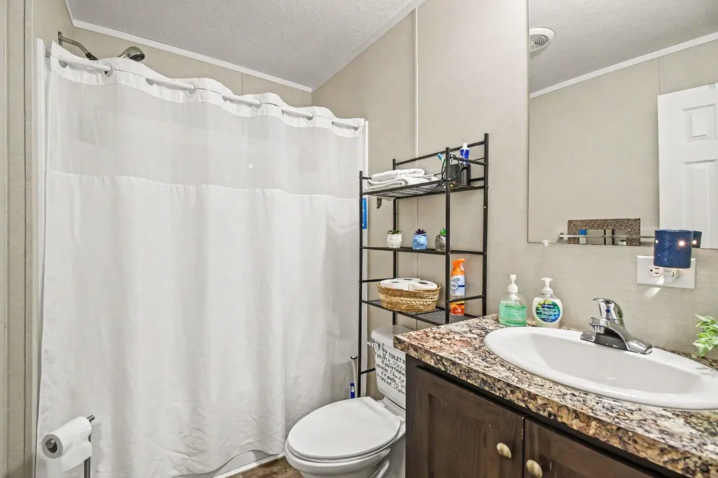 5208 Village Drive SW Wyoming City MI 49509
