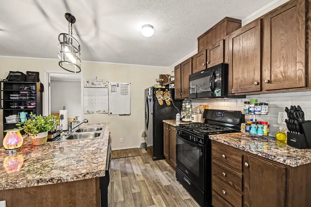 5208 Village Drive SW Wyoming City MI 49509