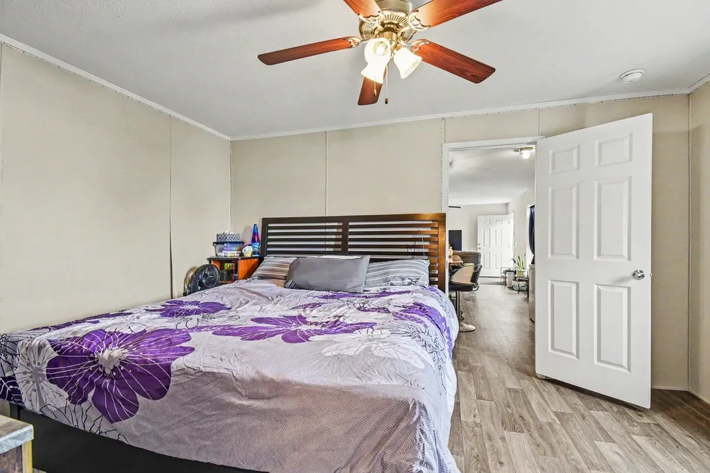 5208 Village Drive SW Wyoming City MI 49509