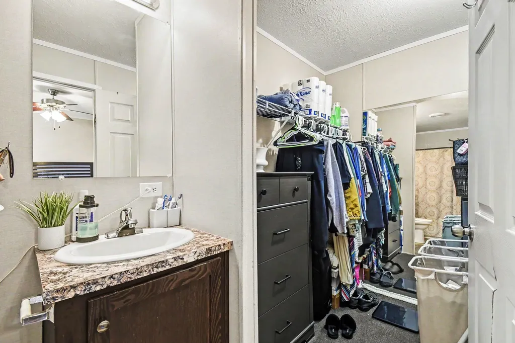 5208 Village Drive SW Wyoming City MI 49509