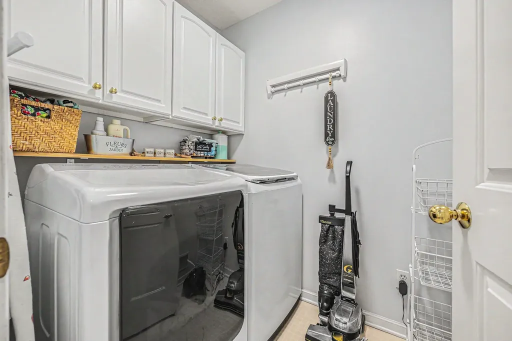 2114 Arbor Court Walker City MI 49534