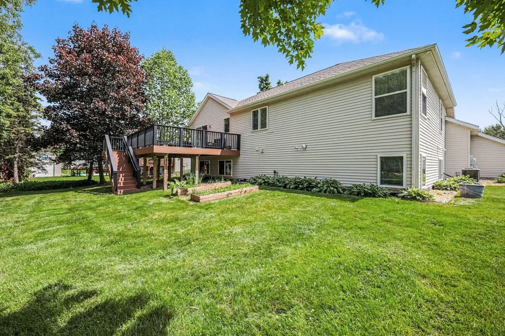 2114 Arbor Court Walker City MI 49534