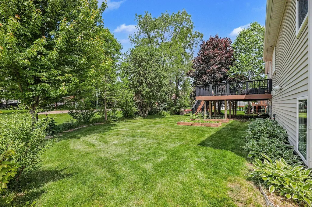 2114 Arbor Court Walker City MI 49534