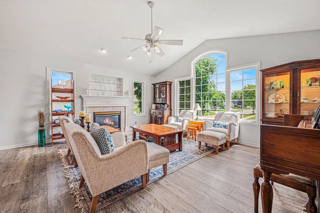 2114 Arbor Court Walker City MI 49534