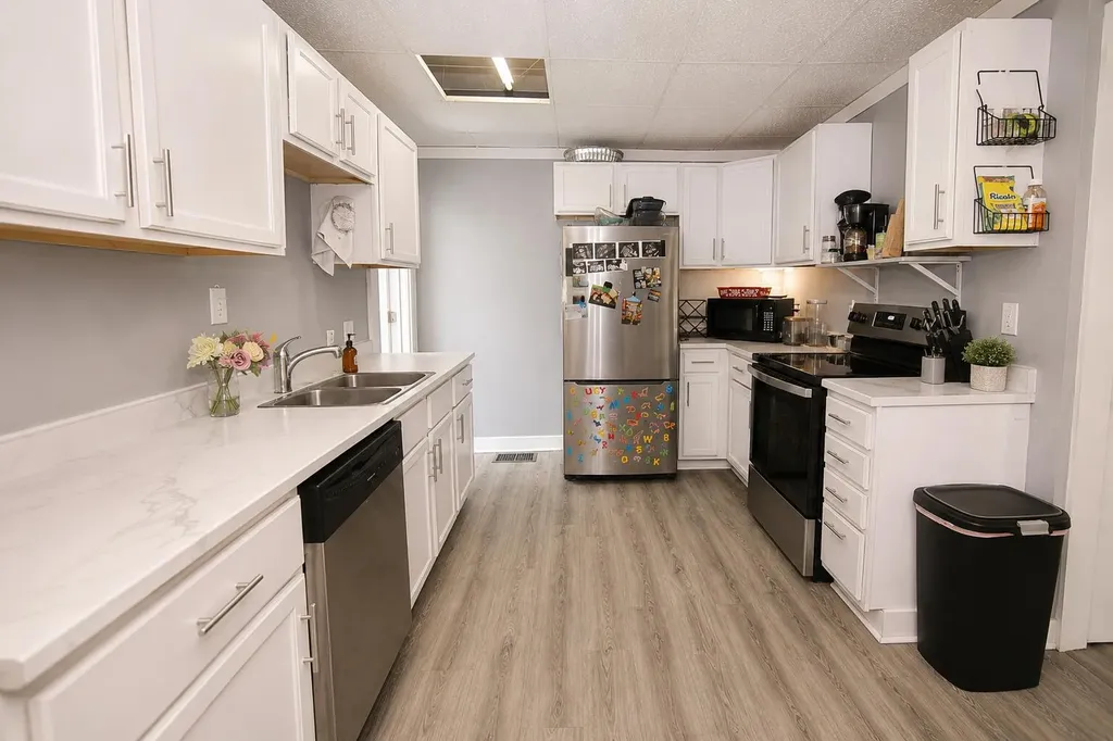 518 Walnut Street Three Rivers City MI 49093