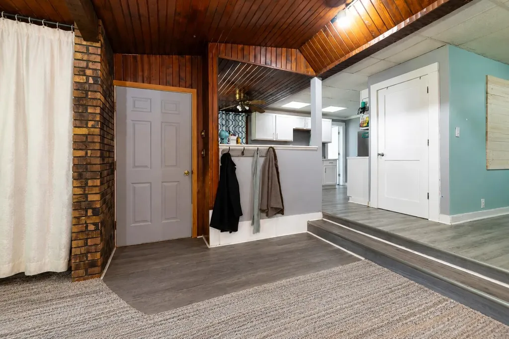 518 Walnut Street Three Rivers City MI 49093