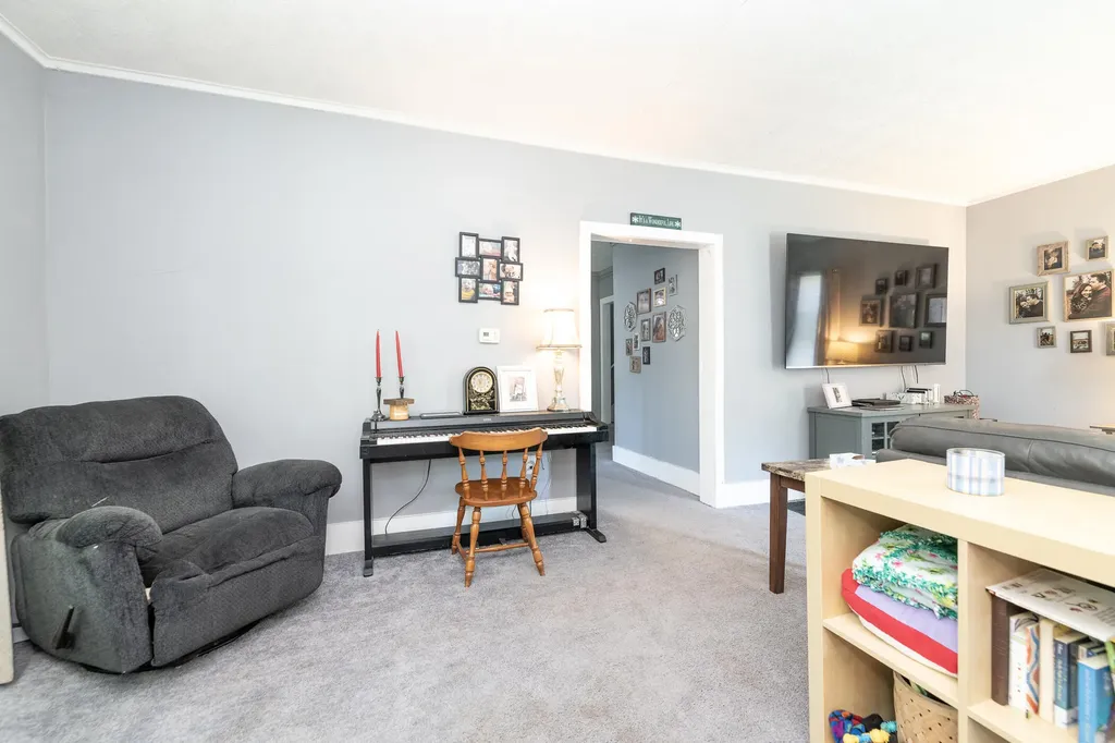518 Walnut Street Three Rivers City MI 49093