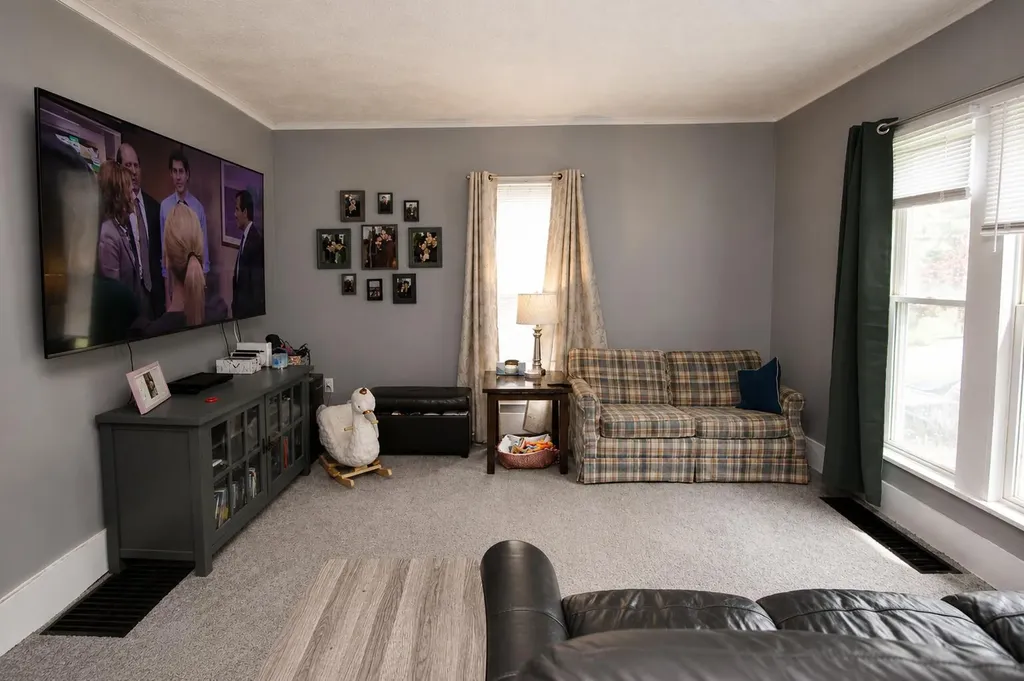 518 Walnut Street Three Rivers City MI 49093