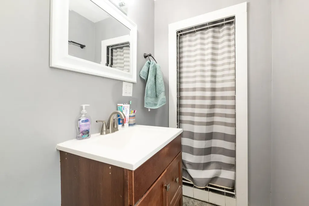 518 Walnut Street Three Rivers City MI 49093