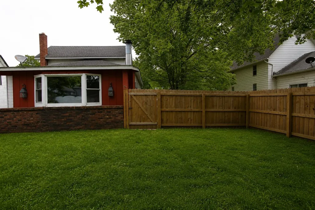 518 Walnut Street Three Rivers City MI 49093