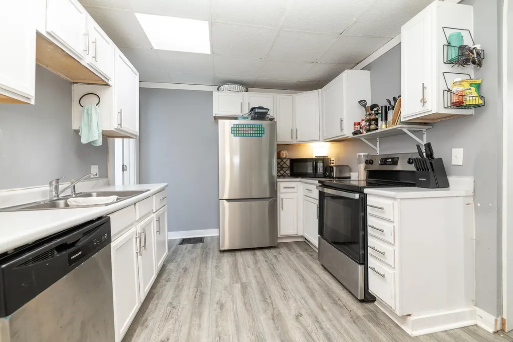 518 Walnut Street Three Rivers City MI 49093