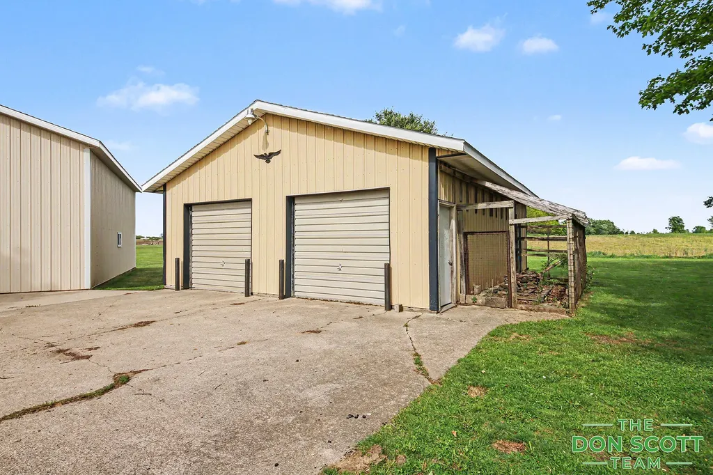 6406 S Ravenna Road Ravenna Township MI 49451