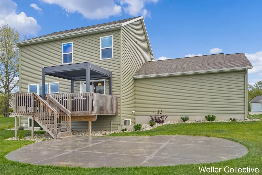 2085 Poplar Court Muskegon Charter Township MI 49445