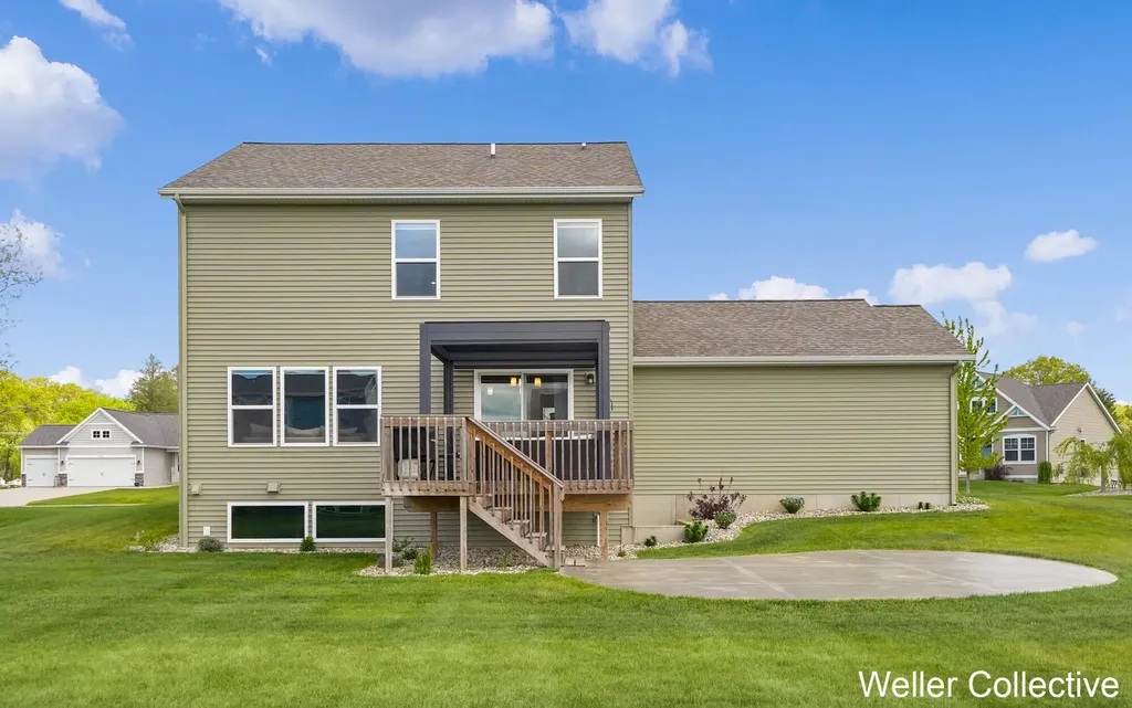 2085 Poplar Court Muskegon Charter Township MI 49445