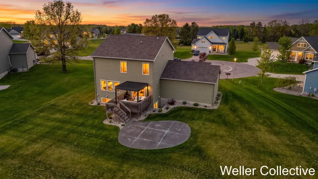 2085 Poplar Court Muskegon Charter Township MI 49445