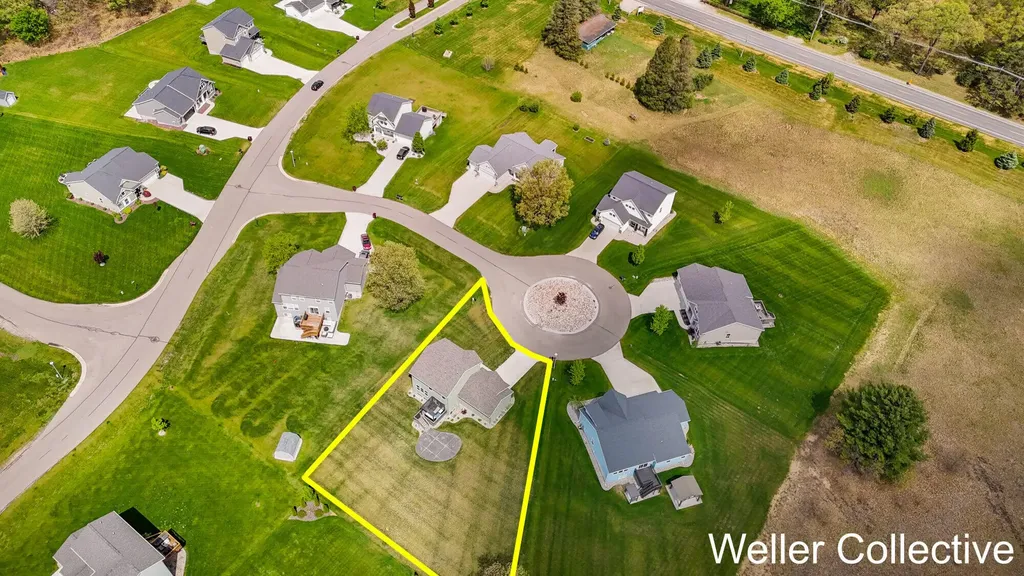 2085 Poplar Court Muskegon Charter Township MI 49445