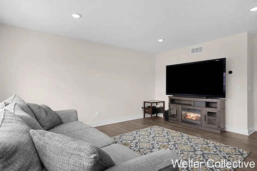2085 Poplar Court Muskegon Charter Township MI 49445