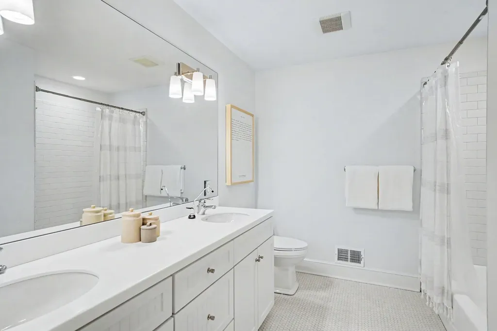 3011 Midland Drive SE Grand Rapids Charter Township MI 49506