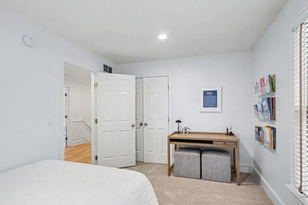 3011 Midland Drive SE Grand Rapids Charter Township MI 49506