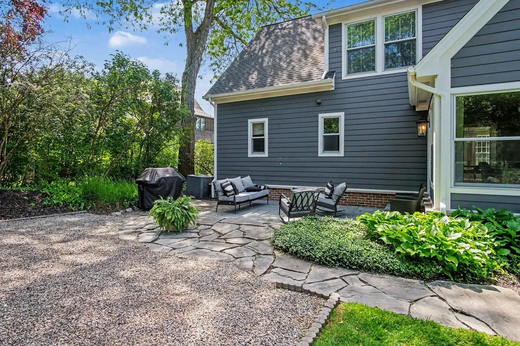 3011 Midland Drive SE Grand Rapids Charter Township MI 49506