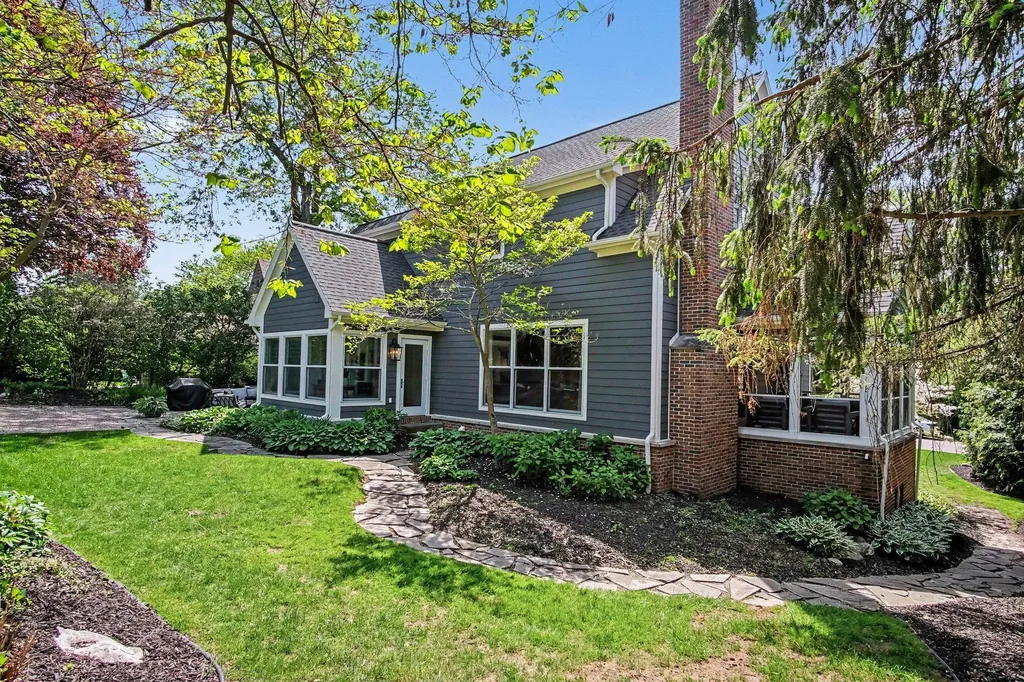 3011 Midland Drive SE Grand Rapids Charter Township MI 49506