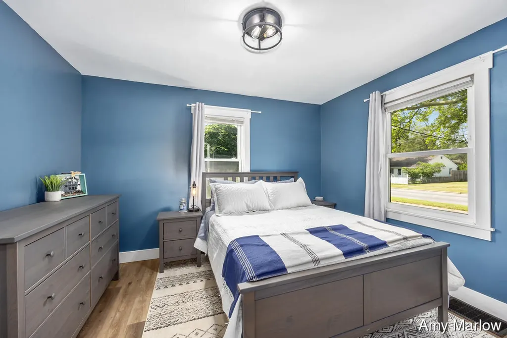4526 Rhodes Avenue SW Wyoming City MI 49548