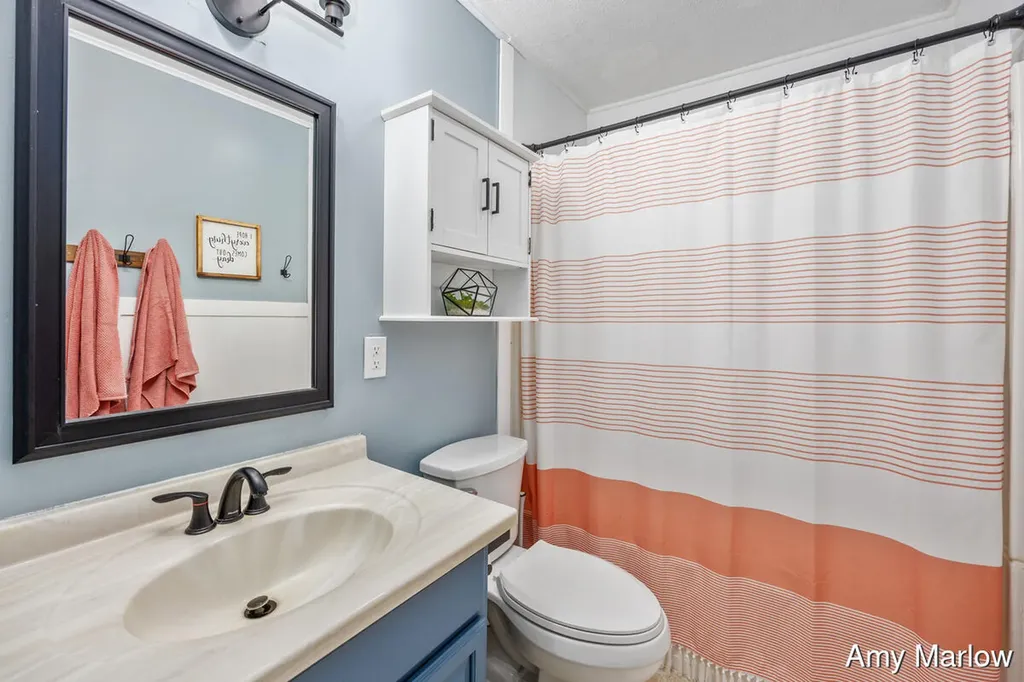 4526 Rhodes Avenue SW Wyoming City MI 49548