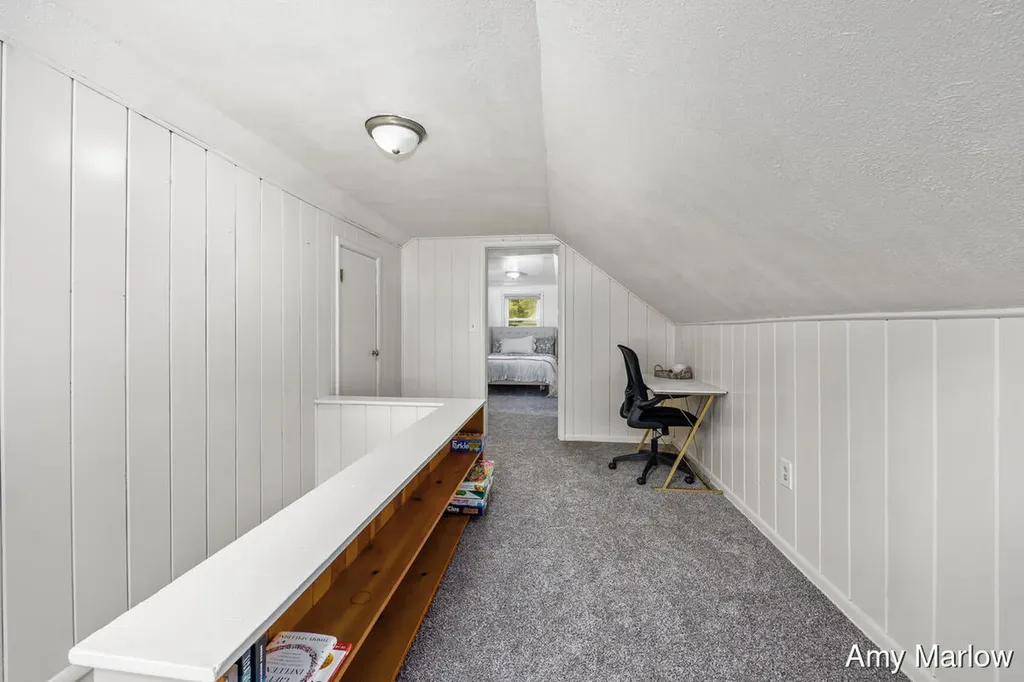 4526 Rhodes Avenue SW Wyoming City MI 49548