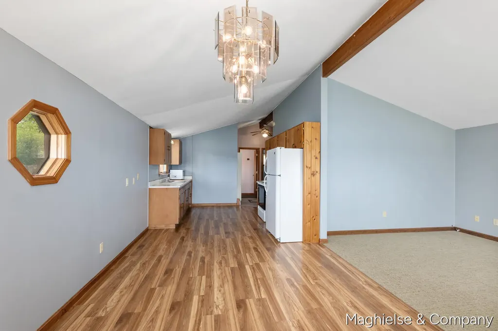 9048 Loveless Drive NE Courtland Township MI 49341
