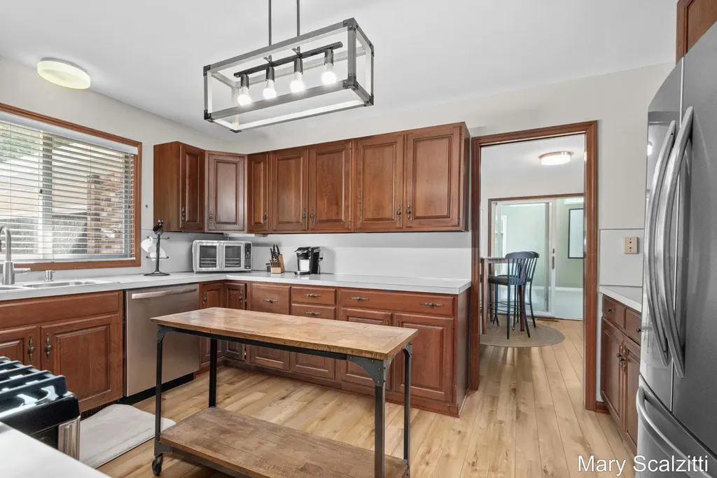 2650 Oldepointe Drive NE Grand Rapids Charter Township MI 49525