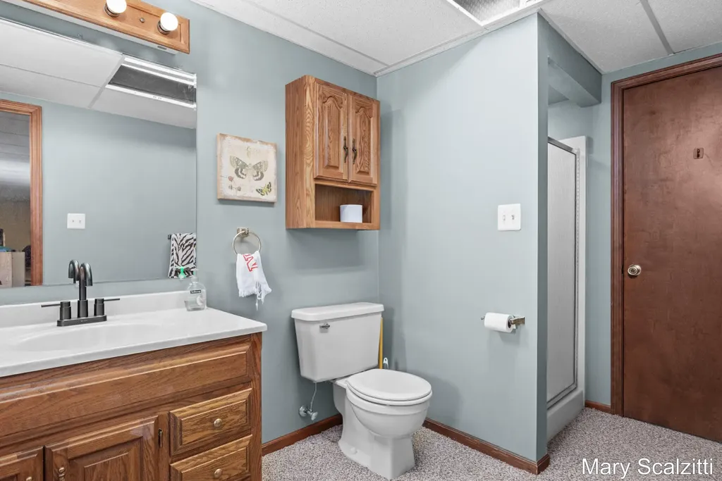 2650 Oldepointe Drive NE Grand Rapids Charter Township MI 49525