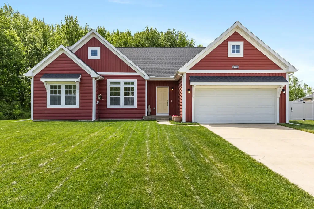 5092 N Morgan Lane SE Caledonia Township MI 49316