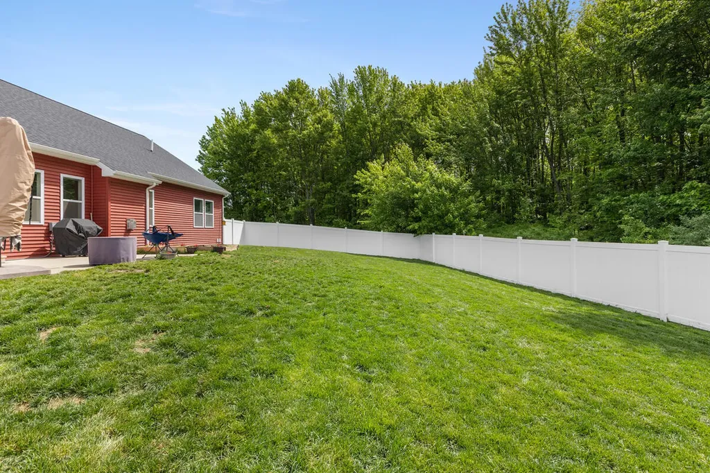 5092 N Morgan Lane SE Caledonia Township MI 49316
