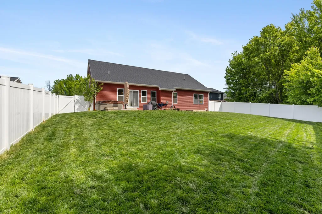 5092 N Morgan Lane SE Caledonia Township MI 49316