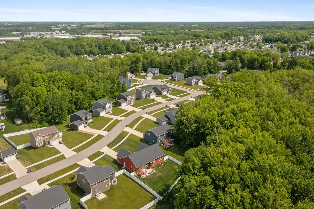 5092 N Morgan Lane SE Caledonia Township MI 49316