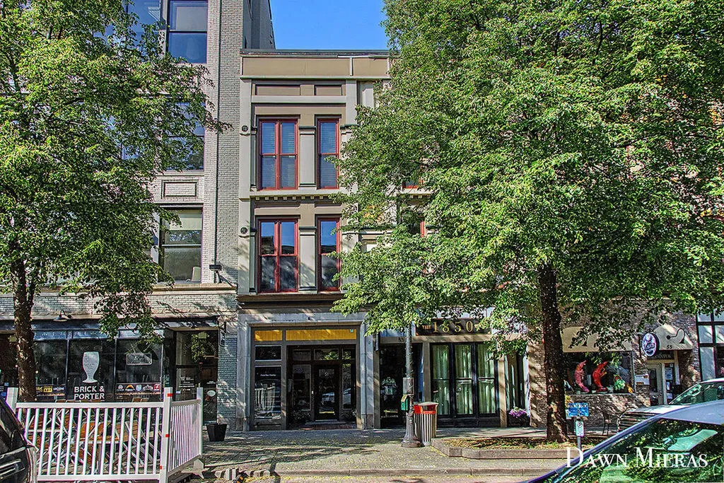 51 Monroe Center Street NW Grand Rapids City MI 49503