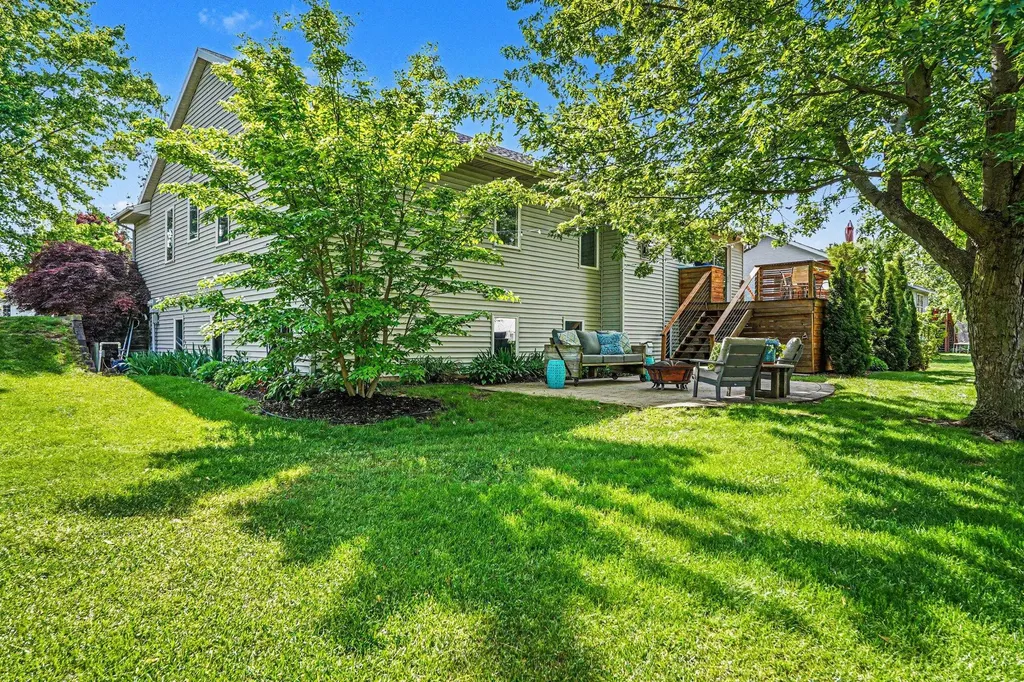 7161 Pine Oak Lane Georgetown Charter Township MI 49426
