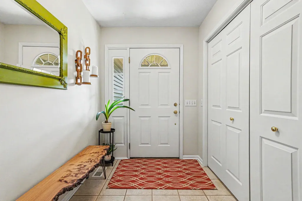 7161 Pine Oak Lane Georgetown Charter Township MI 49426