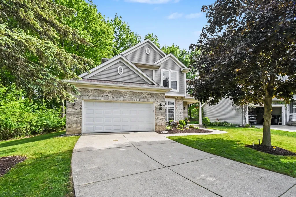 3680 W Grove Court SE Kentwood City MI 49512